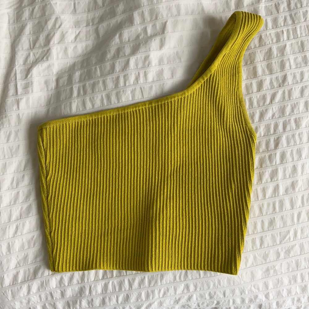 Babaton One Shoulder Sculpt Crop Top